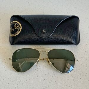 Ray-Ban Classic Aviator Sunglases